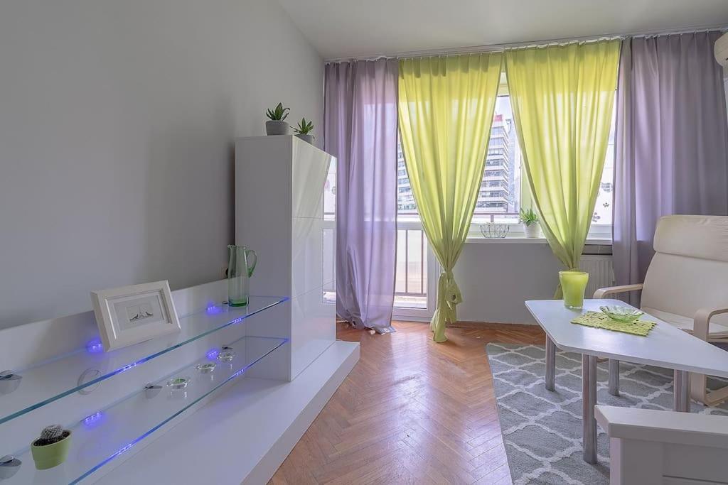 Central Station Gold Street Apartment Warszawa Eksteriør billede